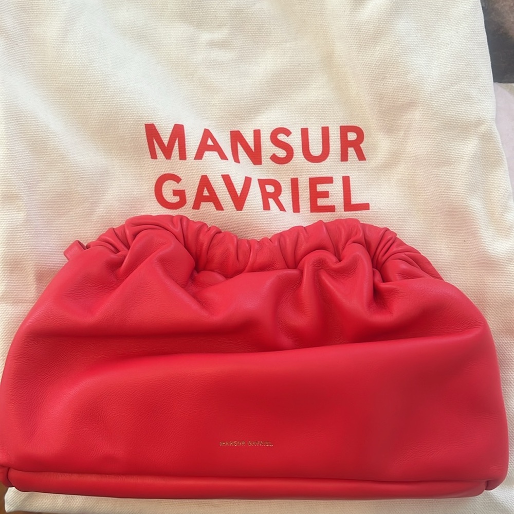Mansur Gabriel mini cloud clutch in discontinued Strawberry color BRAND NEW